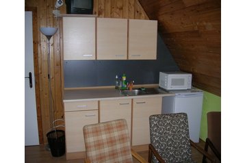 Eslovaquia Privát Závažná Poruba, Exterior